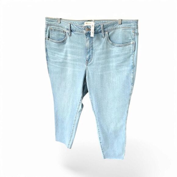 MADEWELL Women's Plus Size Super Soft Light Blue  10" High Rise Skinny Crop Jean - Picture 5 of 16
